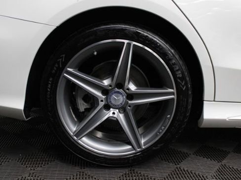 Used 2015 Mercedes-Benz C 400 4MATIC image 8