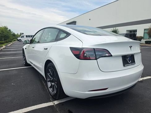 Used 2020 Tesla Model 3 Standard Range Plus RWD image 10