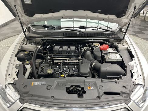 Used 2017 Ford Taurus SEL w/ Equipment Group 201A image 26