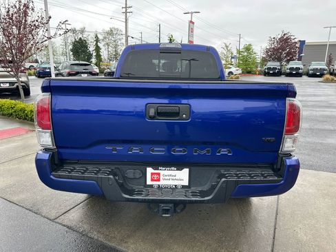 Certified 2023 Toyota Tacoma TRD Off-Road w/ TRD Premium Off Road Package AWD/4WD image 4