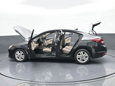 Used 2020 Hyundai Elantra Value Edition image 60