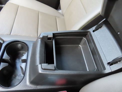 Used 2023 Chevrolet Colorado ZR2 w/ ZR2 Convenience Package III image 34