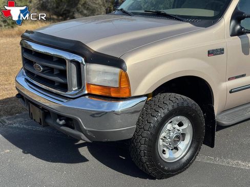 Used 1999 Ford F350 Lariat AWD/4WD image 10