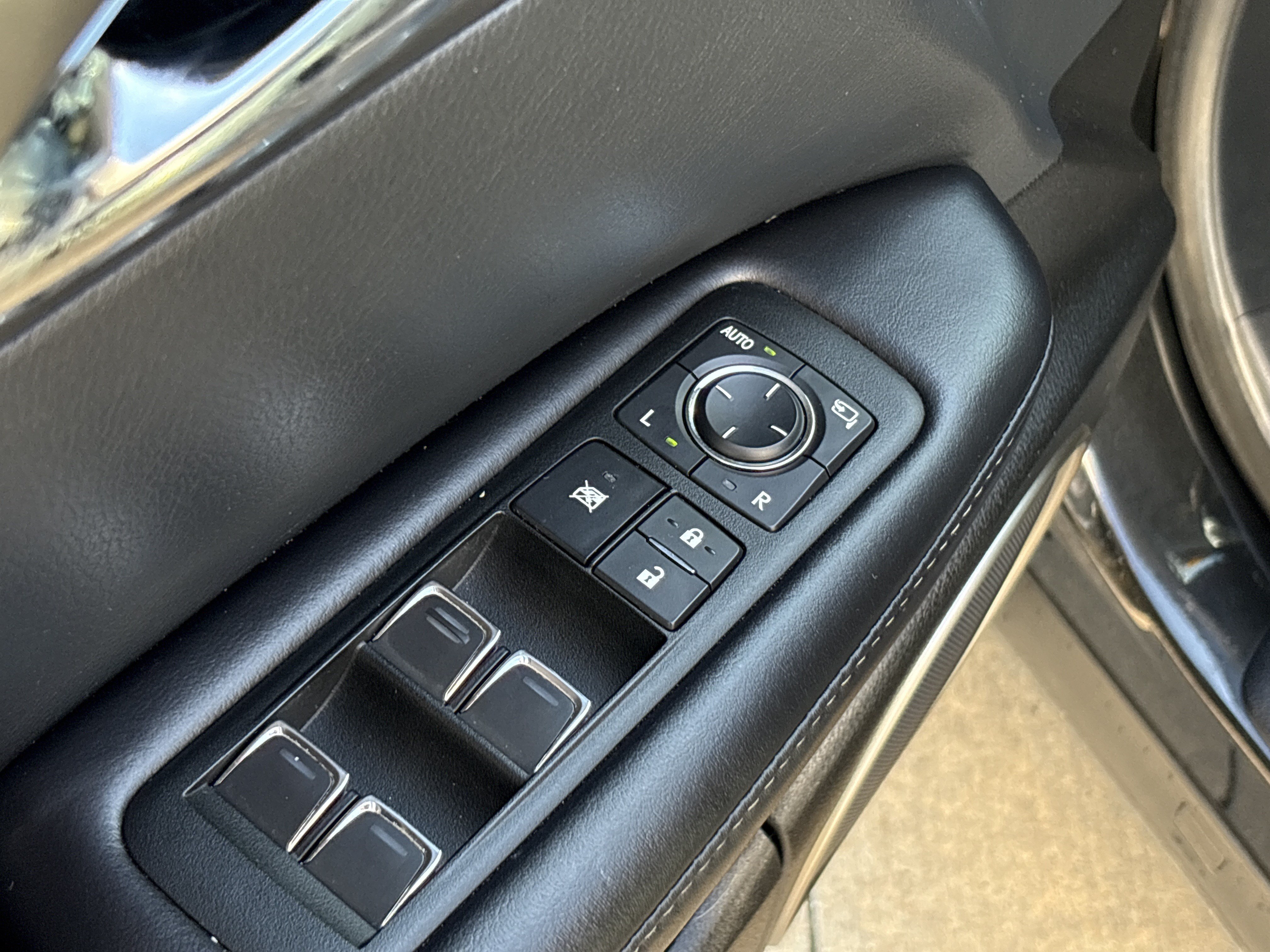 Used 2018 Lexus RX 350 AWD w/ Luxury Package image 33