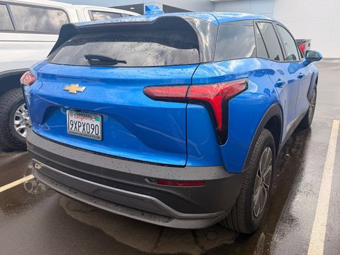 Used 2025 Chevrolet Blazer EV LT FWD image 4