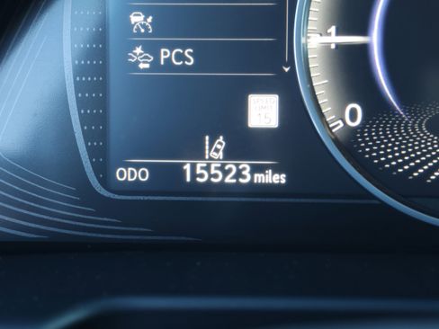 Used 2025 Lexus ES 350 w/ Premium Package image 19