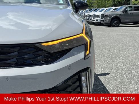 Used 2025 Kia K5 GT-Line w/ GT-Line Premium Package FWD image 9