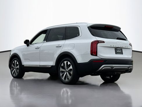 Used 2022 Kia Telluride EX w/ EX Premium Package FWD image 15
