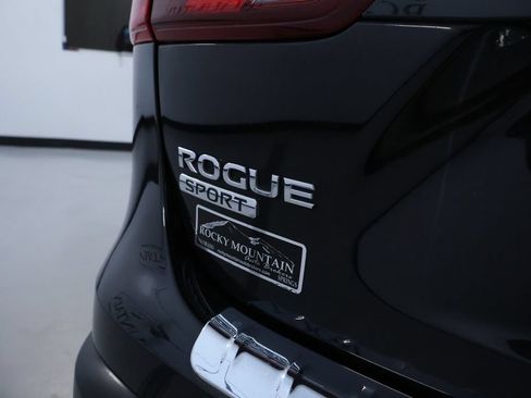 Used 2018 Nissan Rogue Sport SL w/ SL Premium Package AWD/4WD image 10