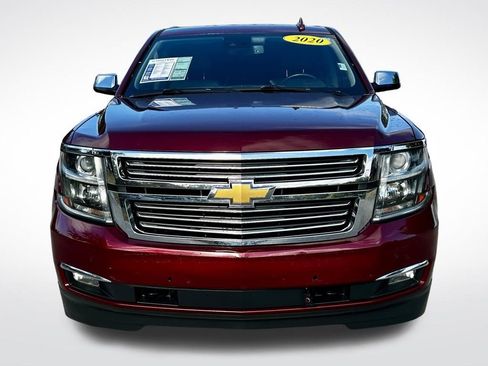 Used 2020 Chevrolet Suburban Premier image 2