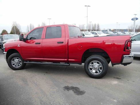 Used 2026 RAM 3500 Tradesman w/ Chrome Appearance Group image 19