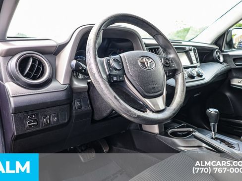 Used 2017 Toyota RAV4 LE w/ Carpet Mat Package AWD/4WD image 27