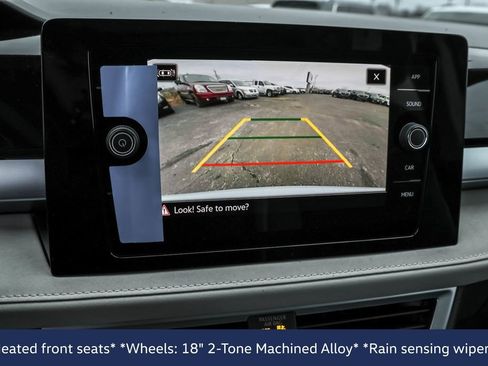 New 2026 Volkswagen Taos SE AWD/4WD image 7