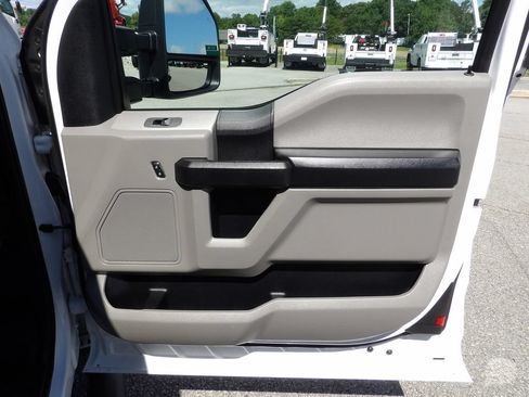 Used 2020 Ford F250 XL RWD image 39