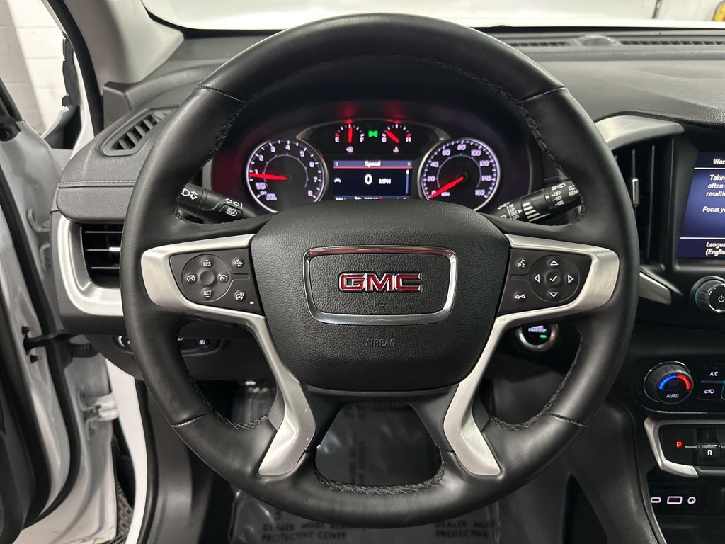 Used 2024 GMC Terrain SLT AWD/4WD image 14