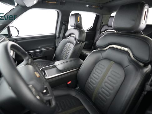 Used 2023 Rivian R1T Adventure AWD/4WD image 4