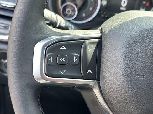 New 2026 RAM 2500 Big Horn AWD/4WD image 10
