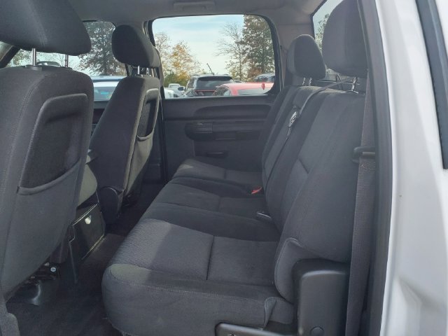 Used 2012 GMC Sierra 2500 SLE w/ SLE Preferred Package AWD/4WD image 10
