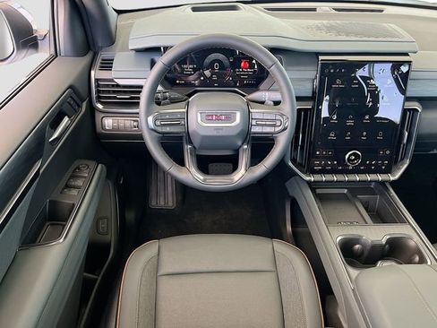 New 2026 GMC Acadia AT4 w/ Luxury Package image 16