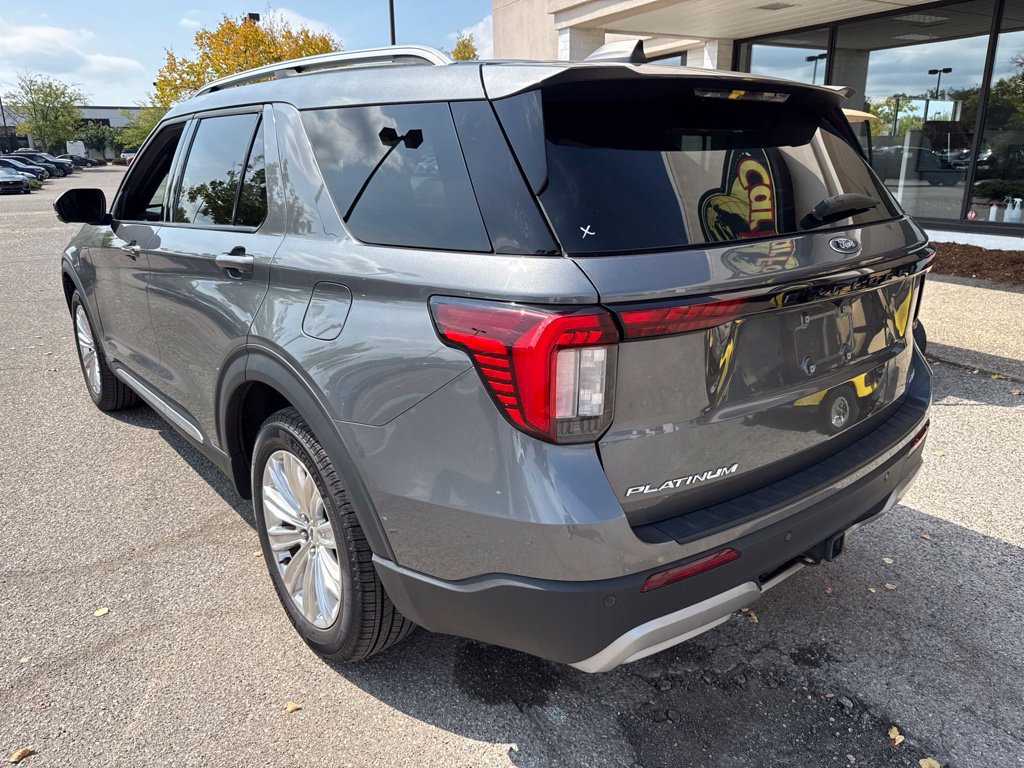 Used 2025 Ford Explorer Platinum w/ LUX Leather Package AWD/4WD image 10