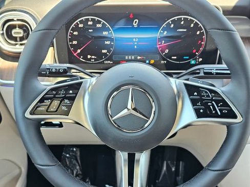 New 2026 Mercedes-Benz GLC 300 4MATIC image 29