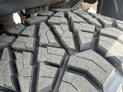 Used 2025 Ford F250 Platinum image 37