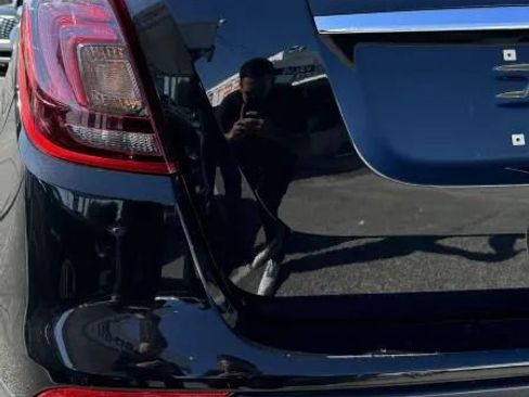 Used 2019 Buick Encore Preferred image 10