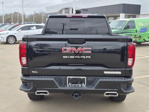 Used 2025 GMC Sierra 1500 Elevation w/ Elevation Premium Package image 5