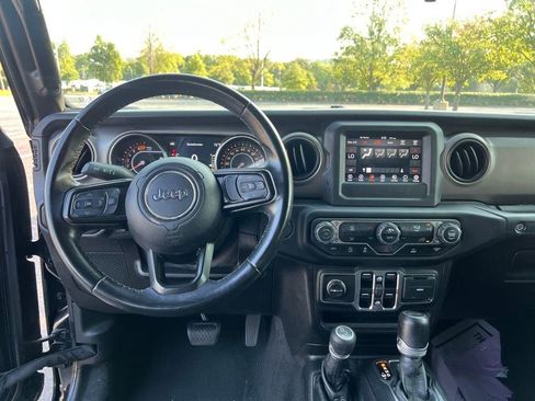 Used 2021 Jeep Wrangler Unlimited Sport image 23