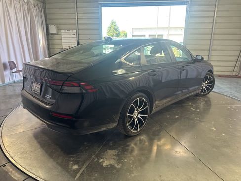 Used 2023 Honda Accord Sport image 5