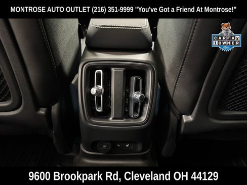 Used 2023 Volvo C40 P8 Recharge Ultimate image 41