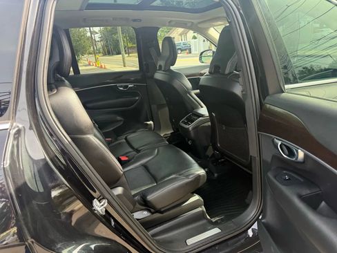 Used 2019 Volvo XC90 T6 Momentum w/ Protection Package Premier AWD/4WD image 28