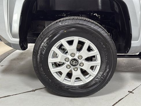 Certified 2025 Toyota Tacoma SR5 image 22