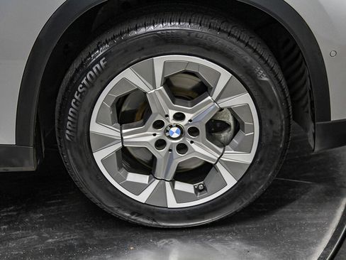 Certified 2023 BMW X1 xDrive28i image 9