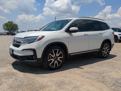 Used 2020 Honda Pilot Elite image 6
