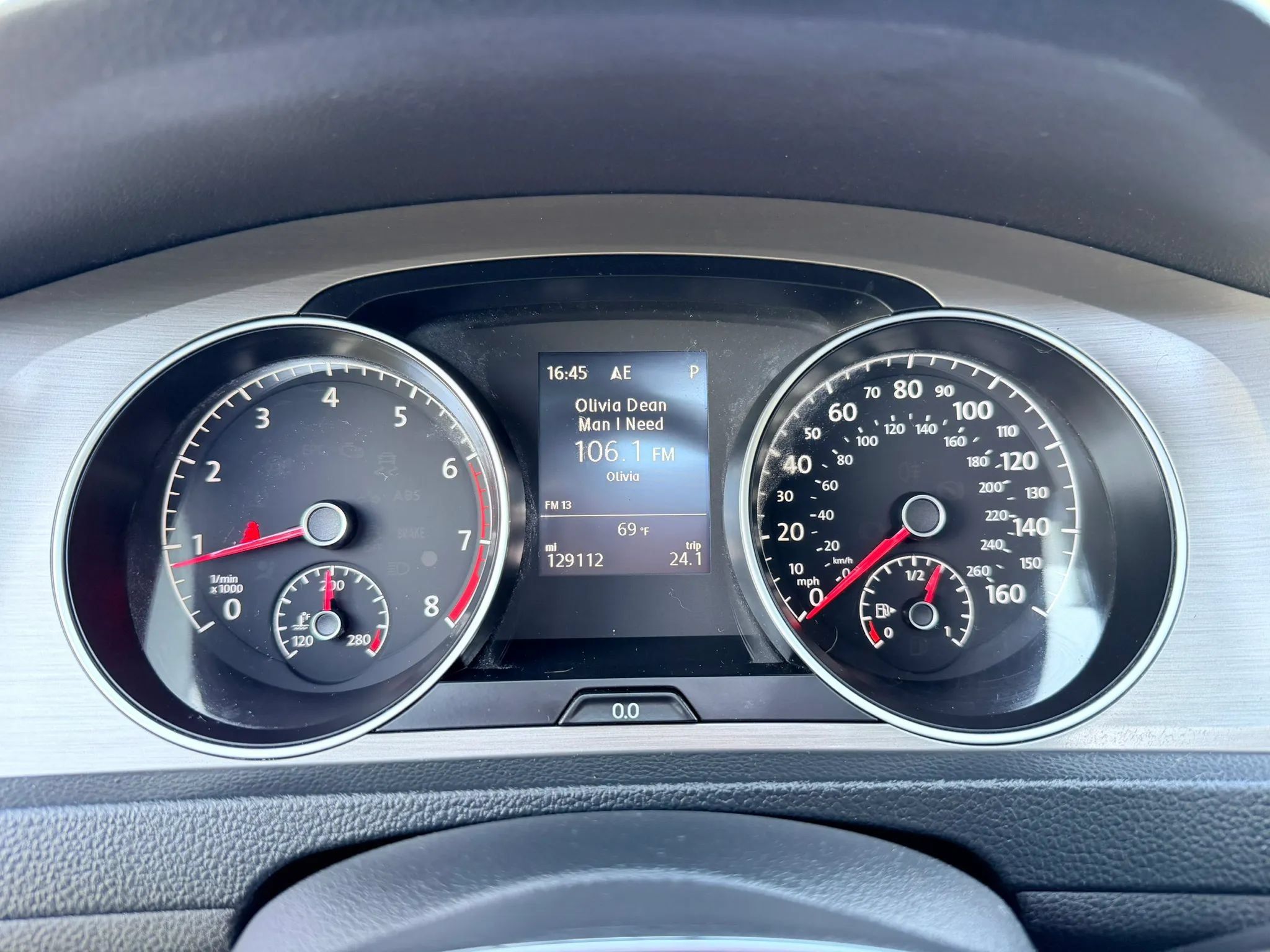 Used 2015 Volkswagen Golf SE FWD image 15
