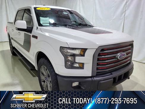 Used 2017 Ford F150 Lariat image 15