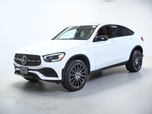 Certified 2023 Mercedes-Benz GLC 300 4MATIC Coupe image 9