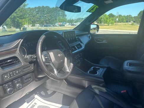 Used 2021 Chevrolet Tahoe Z71 w/ Luxury Package image 13