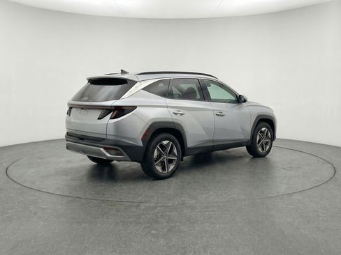 Used 2025 Hyundai Tucson SEL image 9