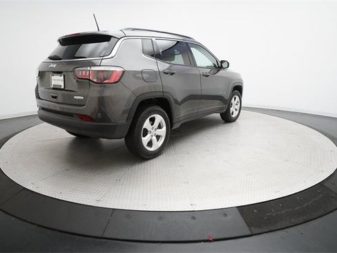 Used 2020 Jeep Compass Latitude w/ Cold Weather Group image 35