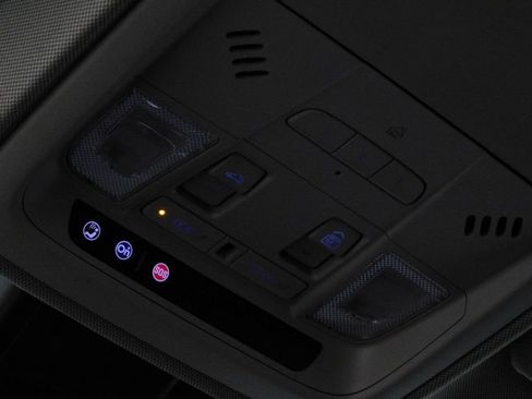 Used 2021 Cadillac XT4 Premium Luxury image 72