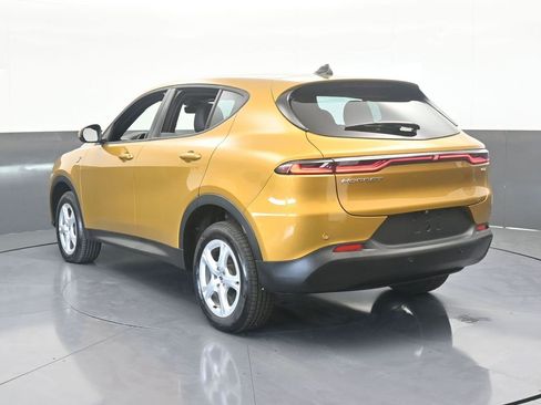 Used 2024 Dodge Hornet GT image 4