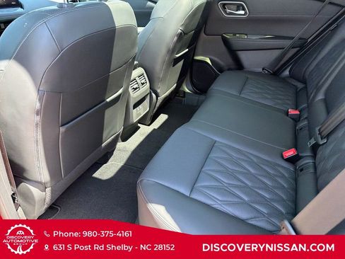New 2026 Nissan Rogue Platinum AWD/4WD image 32