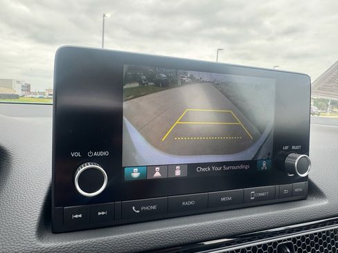 Certified 2025 Honda Civic Sport image 18