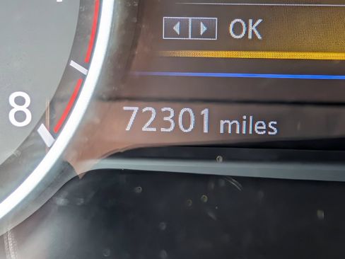 Used 2022 Nissan Maxima SV w/ Floor Mat Group FWD image 20