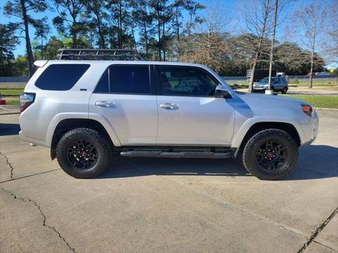 Certified 2022 Toyota 4Runner SR5 image 13