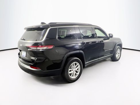 Used 2023 Jeep Grand Cherokee L Laredo w/ Luxury Tech Group I AWD/4WD image 5