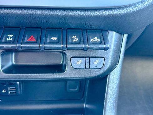 Certified 2022 Chevrolet Colorado ZR2 AWD/4WD image 37