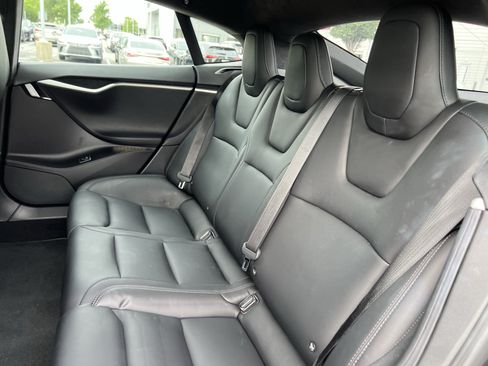 Used 2018 Tesla Model S 75D AWD/4WD image 33
